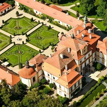 Feriehus Bohemia Retreat Neveklov